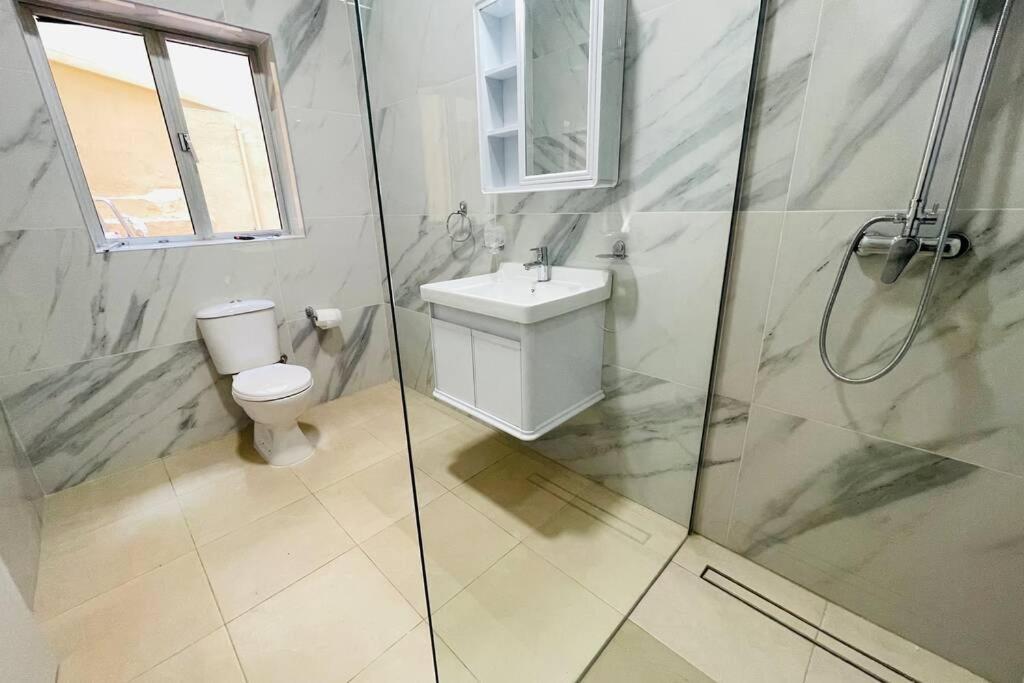 2 Bed Apt In Heart Of St Julians - 5Min From Seafront سانت جوليان المظهر الخارجي الصورة
