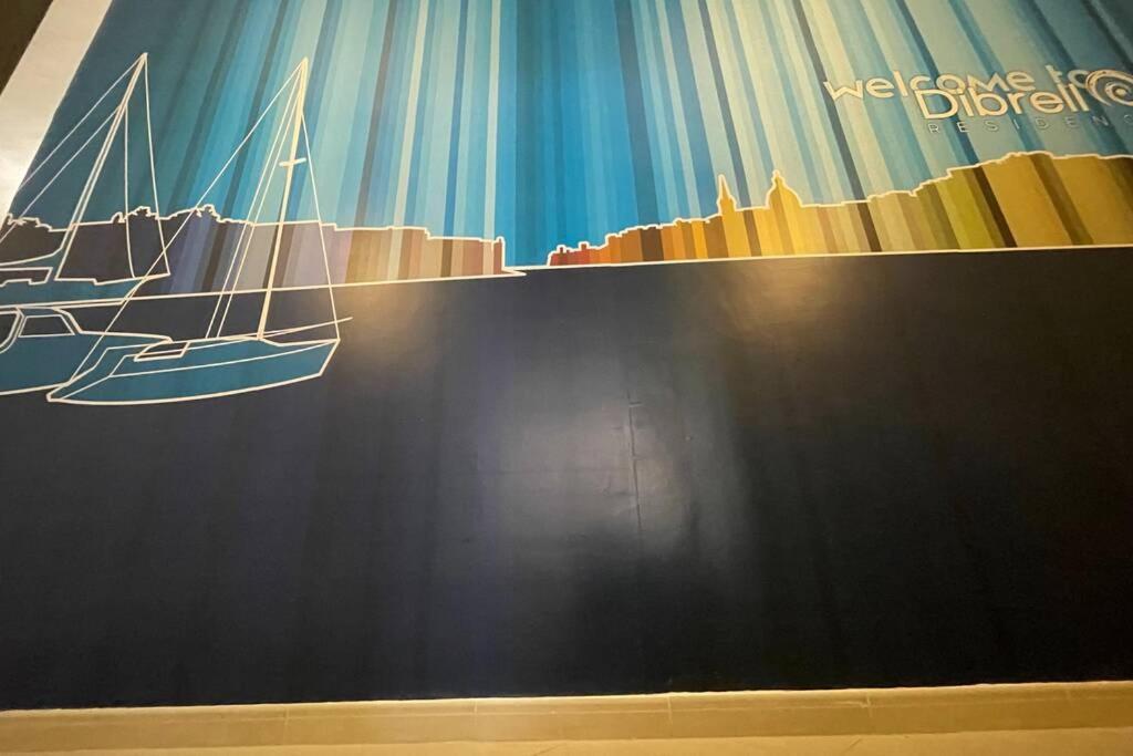 2 Bed Apt In Heart Of St Julians - 5Min From Seafront سانت جوليان المظهر الخارجي الصورة