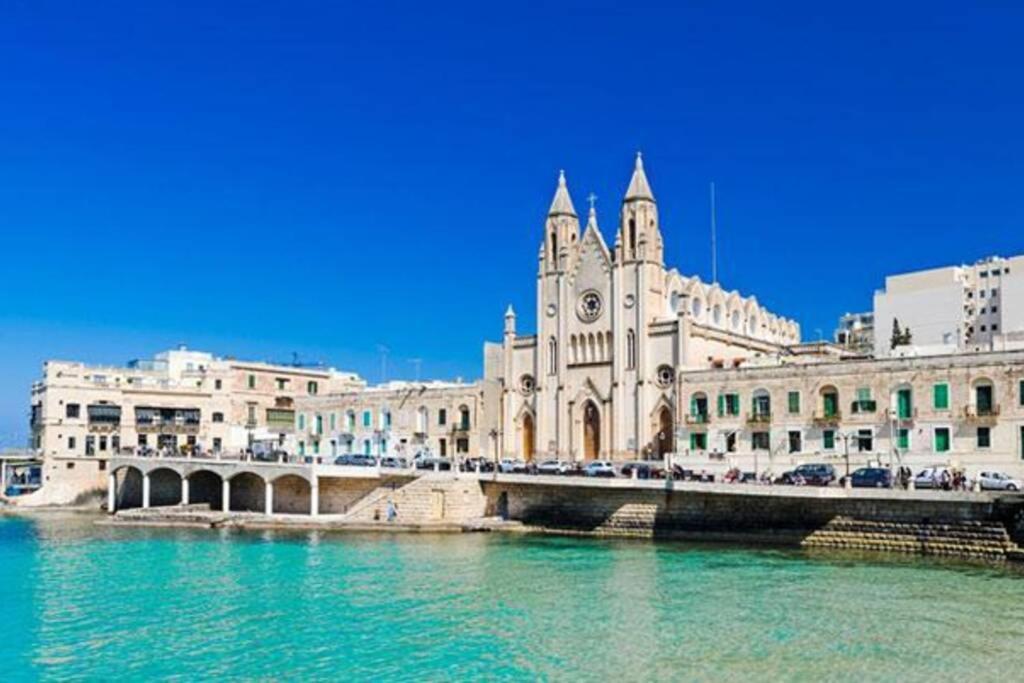 2 Bed Apt In Heart Of St Julians - 5Min From Seafront سانت جوليان المظهر الخارجي الصورة