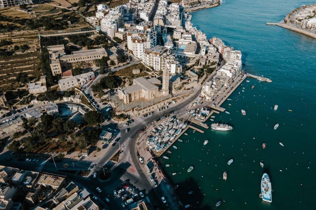 2 Bed Apt In Heart Of St Julians - 5Min From Seafront سانت جوليان المظهر الخارجي الصورة
